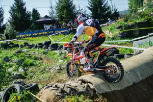 Cestovní Enduro